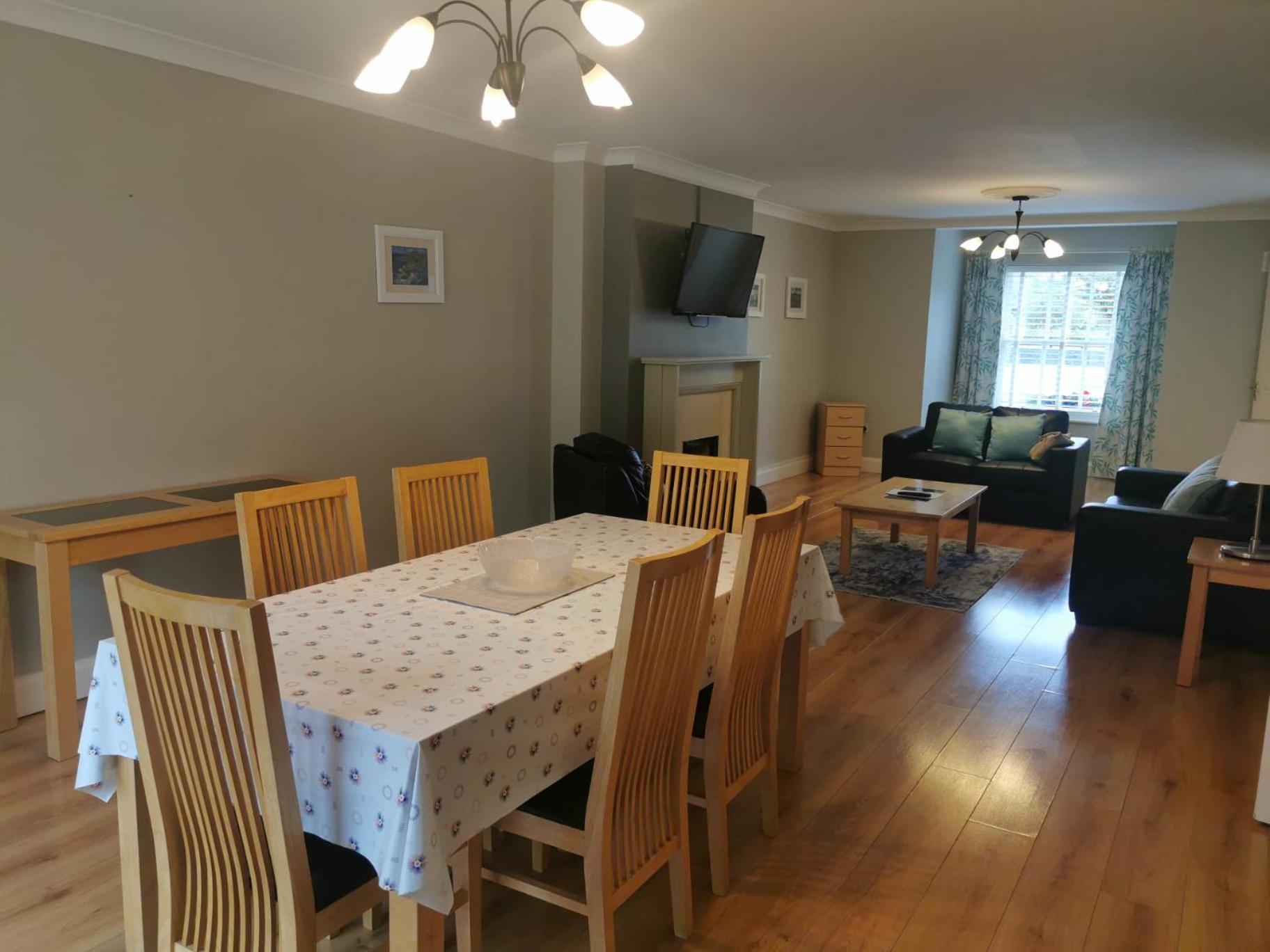 Bunratty Holiday Homes Extérieur photo